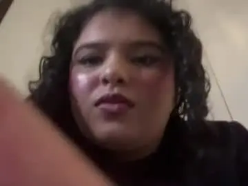 Yourlocalwallflower  live sex cam