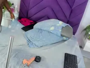 Aprilberri  live sex cam