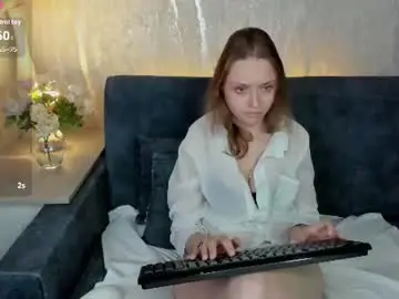 Bella_ramsi  live sex cam
