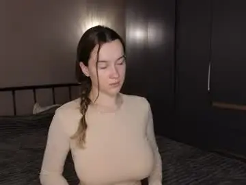 Bornsexyesterday  live sex cam
