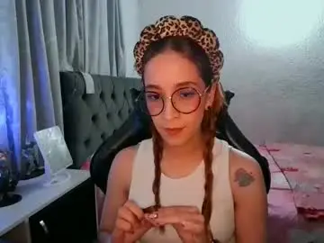 Dear_juliet  live sex cam