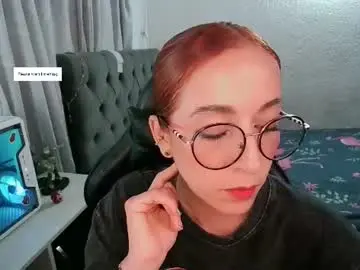 Dear_juliet  live sex cam