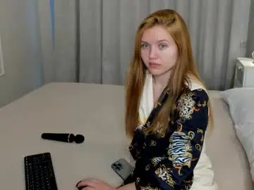 Eva__lewis  live sex cam