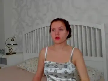 Eva__lewis  live sex cam