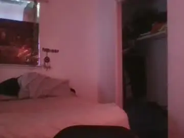 Harleeb3  live sex cam