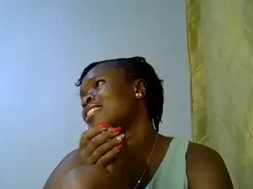Holy_ebony  live sex cam