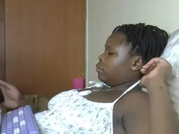 Holy_ebony  live sex cam