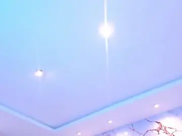 Kiana_cream  live sex cam