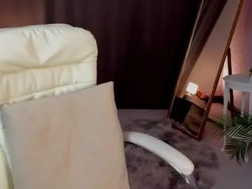 Kriss_tean  live sex cam