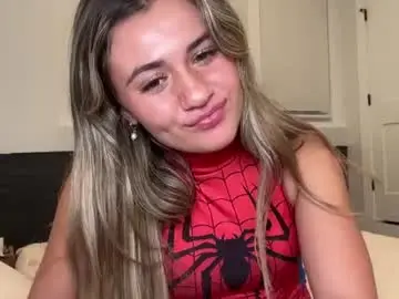 Lanaabug  live sex cam