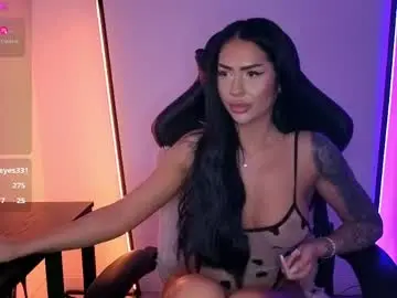 Mishablueee  live sex cam