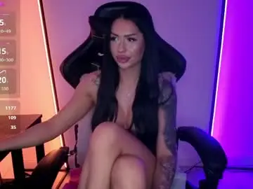 Mishablueee  live sex cam