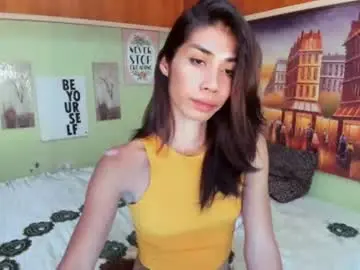 Morena_gurl  live sex cam
