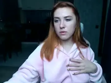 Reginasmilee  live sex cam