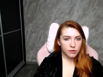 Reginasmilee  live sex cam