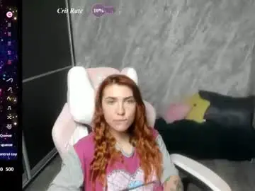 Reginasmilee  live sex cam