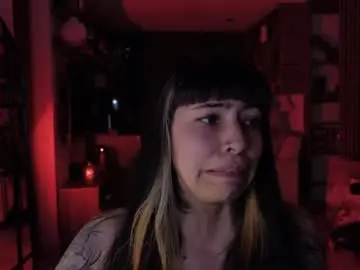 Saraadesire  live sex cam