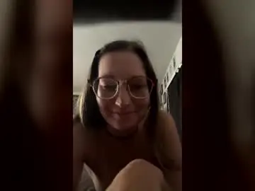 Sheridenault  live sex cam