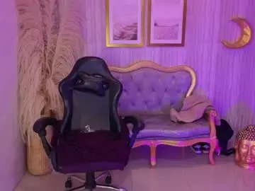 Valkiria_ardent_s  live sex cam