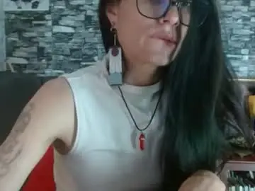 Ariant7  live sex cam