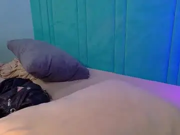 Blondebite  live sex cam