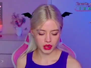 Blush_im_crush  live sex cam
