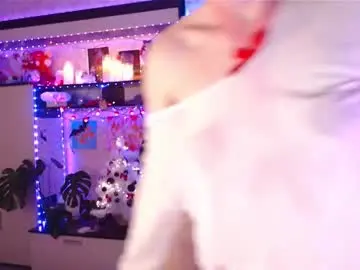 Charlie_wtf  live sex cam