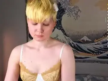 Cherrrymuse  live sex cam