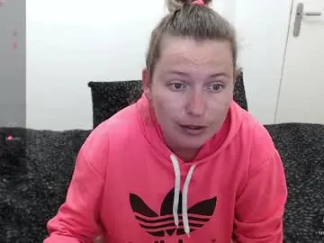 Clittytastic  live sex cam