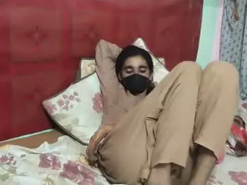 Desirashu  live sex cam