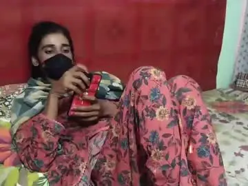 Desirashu  live sex cam