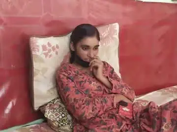 Desirashu  live sex cam