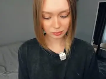 Eleanoracatani  live sex cam