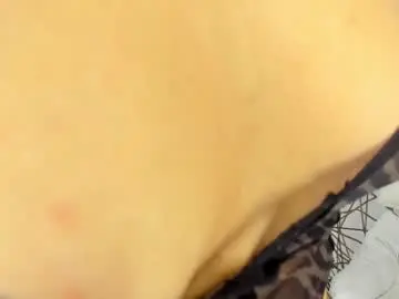 Elli_taylor_  live sex cam