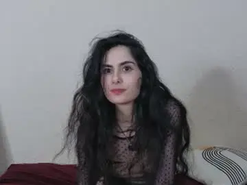 Hella_helen  live sex cam