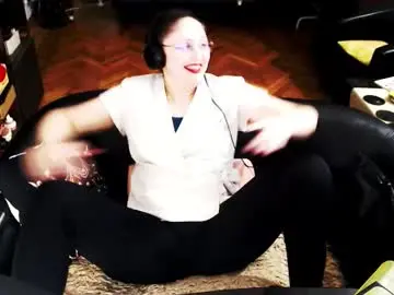 Imperatrizasado  live sex cam