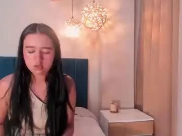 Laragoldd  live sex cam