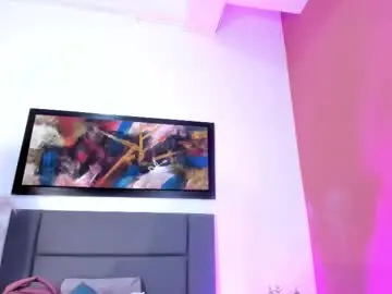 Laragoldd  live sex cam