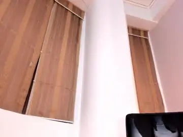 Laragoldd  live sex cam