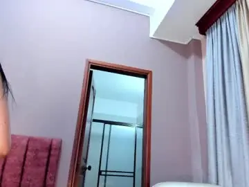 Laragoldd  live sex cam