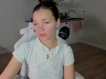 Liana_8  live sex cam