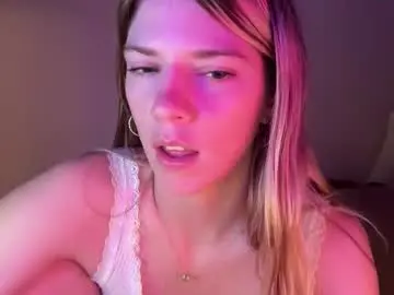 Oliviahansleyy  live sex cam