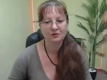 Oovanessahotts  live sex cam