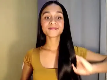 Pretty_morenaxx  live sex cam