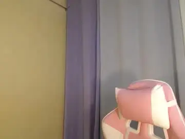 Pretty_morenaxx  live sex cam