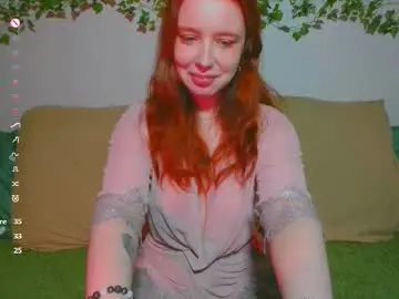 Red_lissa  live sex cam