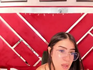 Scarleth_fire  live sex cam