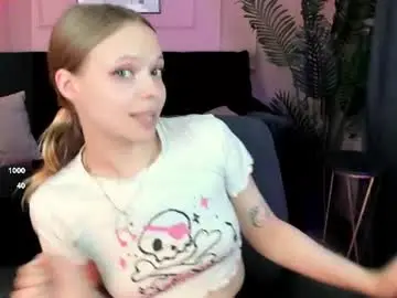 Sweet_lucile  live sex cam