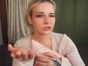 Thaocroes  live sex cam