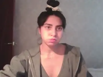 Cute_strawberry_  live sex cam